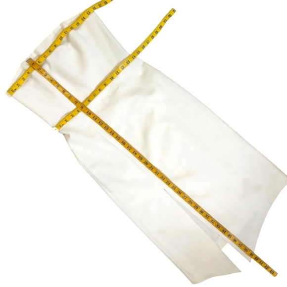 ALICE + OLIVIA "Sia" Asymmetrical Strapless Cocktail Dress - Picture 10 of 11